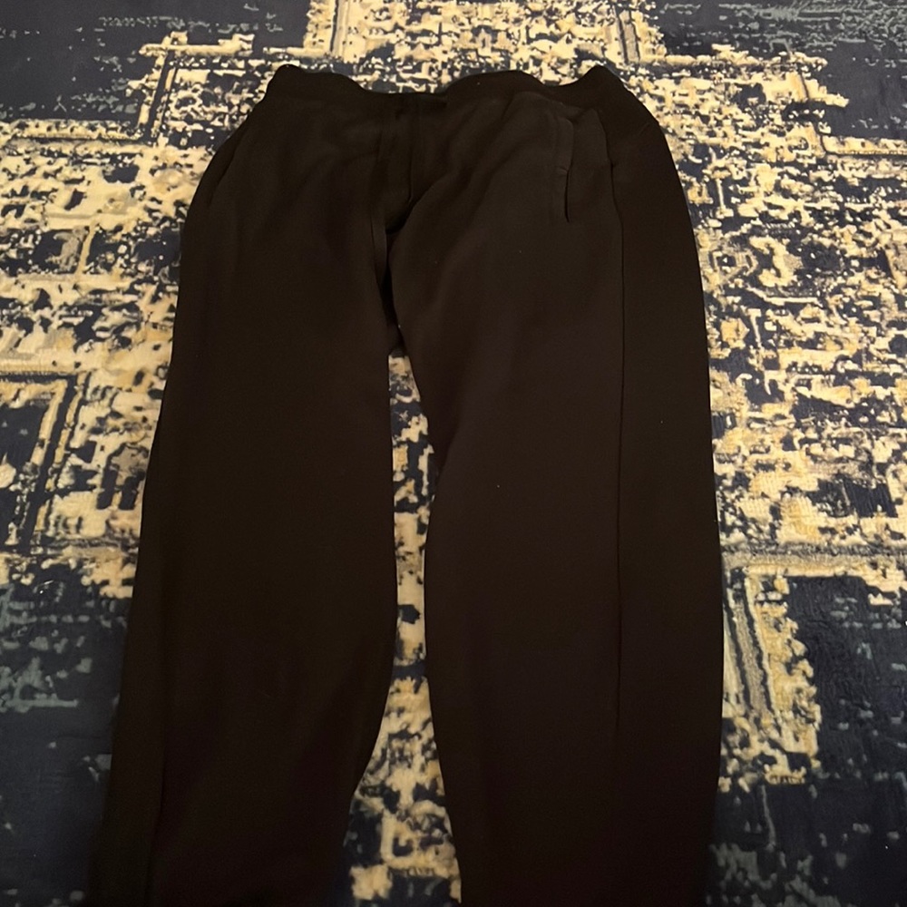 Cute sweatpants in good condition